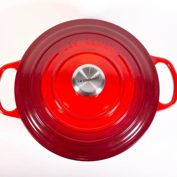 Giveaway Winner: @craftykelly17 – Le Creuset Dutch Oven - Picture 2 of 3